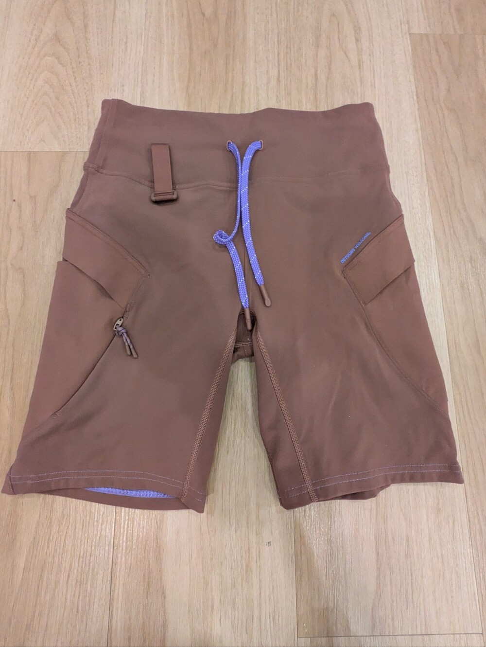 Lululemon Cargo Brown Purple Hiking Shorts Size 8